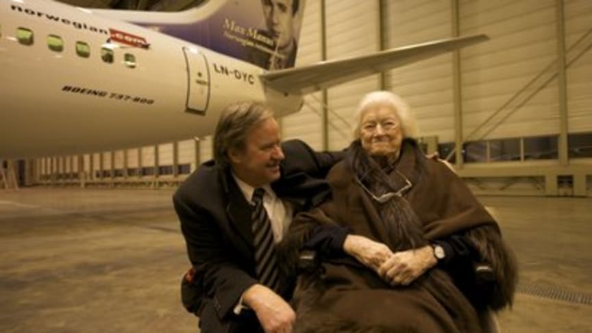 Nye norske, svenske og danske halehelter: Max Manus halehelt på Norwegians nyeste fly