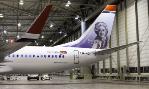 Wenche Foss pryder Norwegians nyeste fly