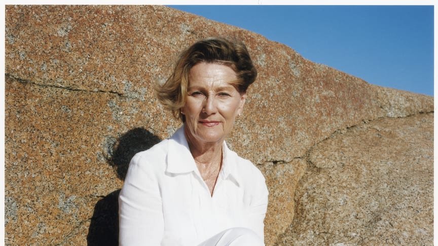 Mette Tronvoll – H.M. Dronning Sonja på Verdens Ende