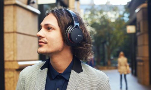 Trådløs musikkopplevelse: Fire nye Bluetooth hodetelefoner fra Sony