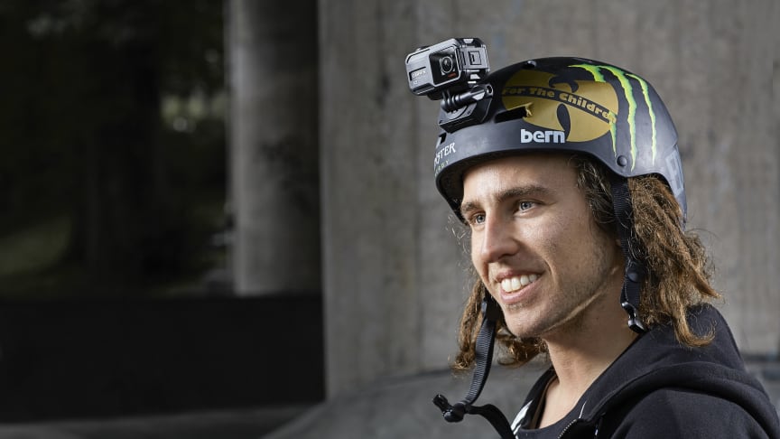 Garmin® satser stort på actionkameraet VIRB® og gjør sponsoravtale med Henrik Harlaut