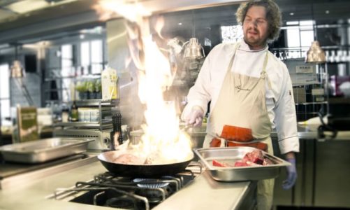 ​Besøk 18 restauranter på ski i Hemsedal