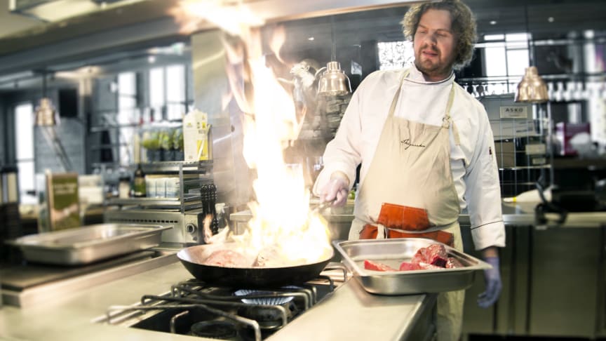 ​Besøk 18 restauranter på ski i Hemsedal