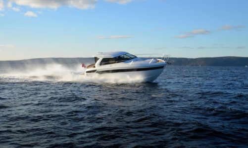 Jotun Yachting lanserer et KRITTHVITT bunnstoff i NONSTOP SUPREME-serien