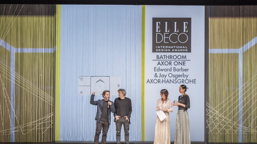 Intuitivt betjeningspanel til dusjen – Axor One – vinner Elle Decor International Design Award for „Beste bad-design“