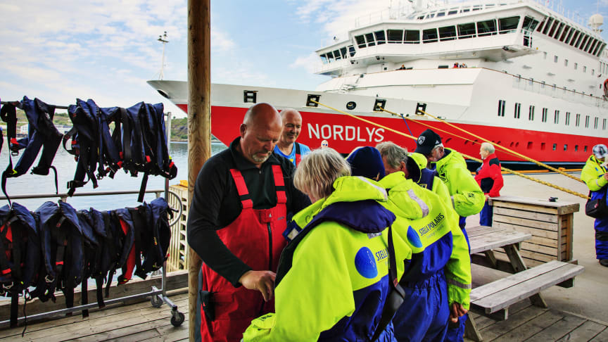 Hurtigruten seiler inn i omdømmetoppen