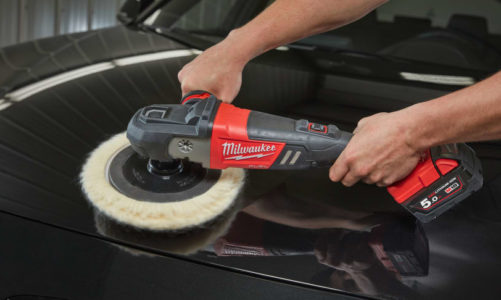 POLÉR EN HEL BIL PÅ ÉN OPPLADING MED DEN NYE MILWAUKEE® M18 FUEL™ POLERINGSMASKINEN