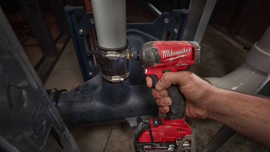 HYSJ … MILWAUKEE® LANSERER EN NY M18 FUEL™ SLAGSKRUTREKKER