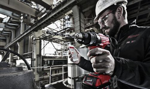 LÅS DINE MILWAUKEE® ONE-KEY™-VERKTØY FRA TELEFONEN