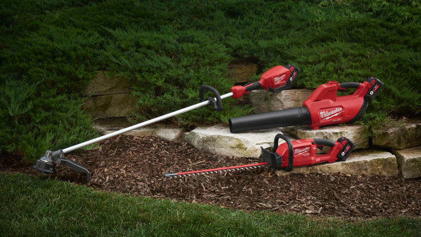 MILWAUKEE® M18 FUEL™ HAGEMASKINER – SAMME RÅSKAP SOM PÅ BYGGEPLASSEN
