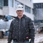 MILWAUKEE® INTRODUSERER NYTT SORTIMENT ARBEIDSTØY SOM HOLDER BRUKERNE VARME PÅ ARBEIDSPLASSEN