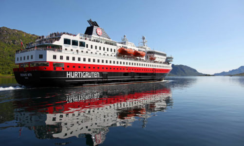 Hurtigruten kjøper skip