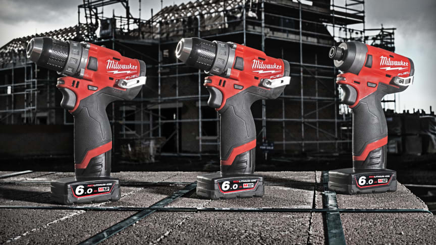 MILWAUKEE® SETTER BRANSJESTANDARDEN NOK EN GANG MED DE NYE KOMPAKTE M12 FUEL™ SKRU- OG BORMASKINENE