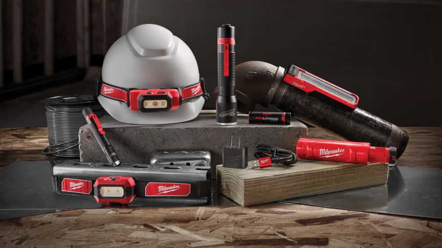 MILWAUKEE® LANSERER NY SERIE PERSONLIG BELYSNING