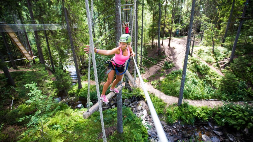 Lørdag 23. juni åpner Høyt & Lavt Klatrepark i Hemsedal sentrum
