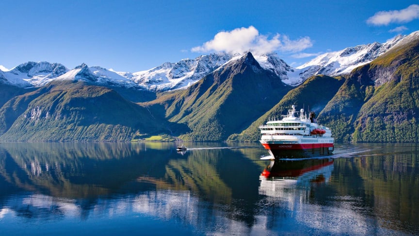 Hurtigruten feirer 125-årsjubileum: Arrangerer verdens lengste plastfrie bursdag