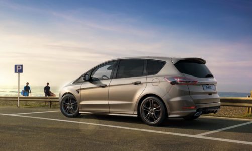 Ford fornyer sine to familiefavoritter