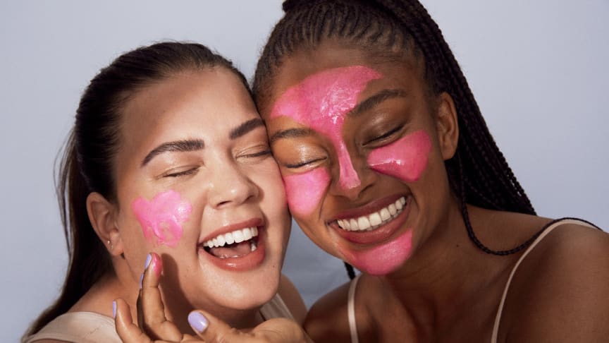 Let’s make it a skin party BUDGIE lanserer hudpleie til ansiktet med maksimal effekt