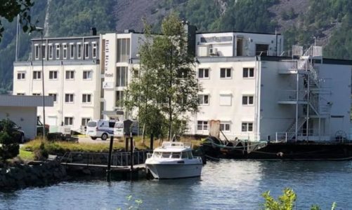 Flotell med 67 rom til salgs/leie