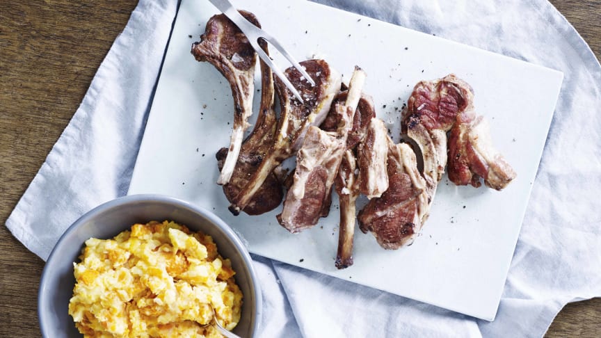 Ribbe og pinnekjøtt fra grillen