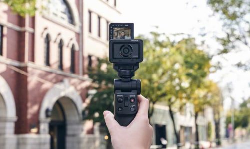 Sony Introduces New GP-VPT2BT Shooting Grip with Wireless Remote Commander