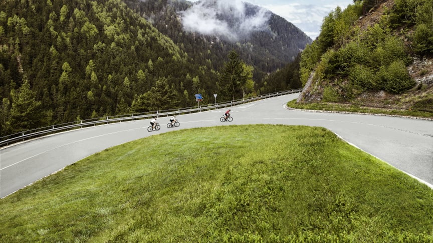 Garmin® og Tacx® offentliggjør sponsoravtaler med flere profesjonelle sykkelteam