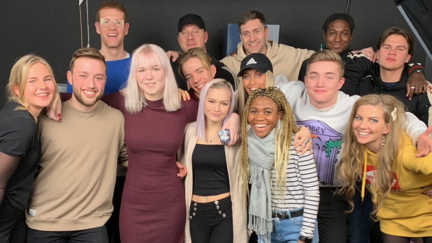 Over to millioner følger disse stjernene på TikTok