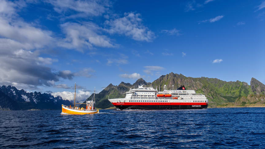 Hurtigruten permitterer ansatte