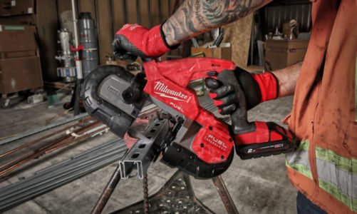 NY MILWAUKEE® M18 FUEL™ BÅNDSAG GIR 20% RASKERE KUTTEHASTIGHET