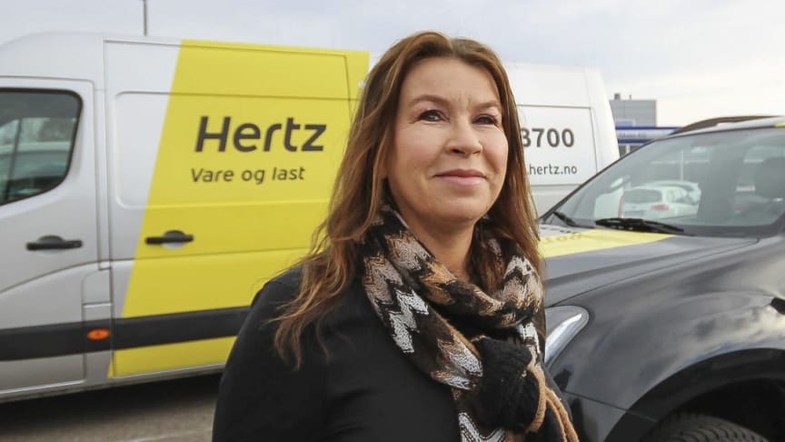 Har parkert 450 av 600 leiebiler – nå gjelder det å redde jobbene