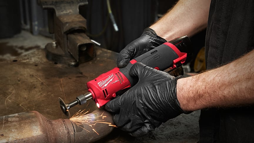NY PRAKTISK OG KOMPAKT MILWAUKEE® M12 FUEL™ RETTSLIPER