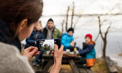 ​Telias topp 10 mars: Samsungs 5G-telefon øverst på pallen