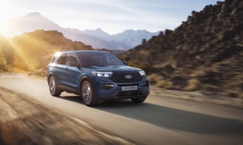 Nå kommer nye Ford Explorer ladbar hybrid til Norge