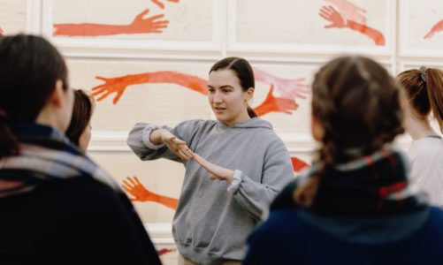 ​Nasjonalmuseet, Kunstnernes Hus og Astrup Fearnley Museet lanserer "Blikkåpner" i Oslo – et tiltak for å nå ungdommen.