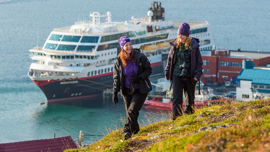 ​Hurtigruten har fått på plass ny finansiell løsning: Sikrer over en milliard kroner
