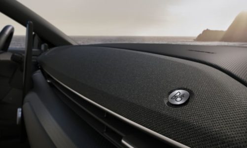 ​Nye Mustang Mach-E med prisbelønt og unikt designlydanlegg