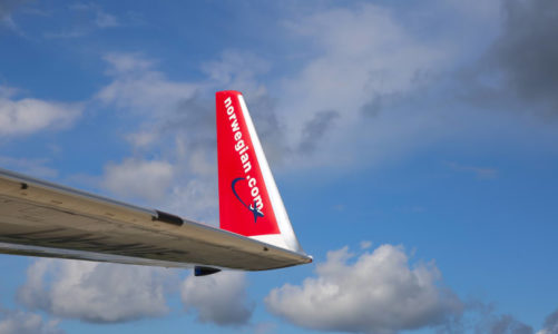 Norwegian hardt rammet av Covid-19: 71 prosent færre passasjerer, 8000 ansatte permittert og 140 fly på bakken