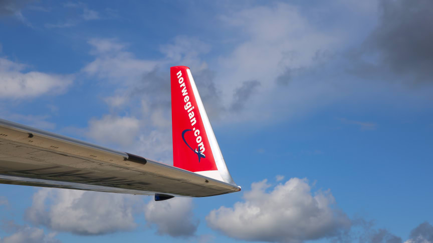 Norwegian hardt rammet av Covid-19: 71 prosent færre passasjerer, 8000 ansatte permittert og 140 fly på bakken